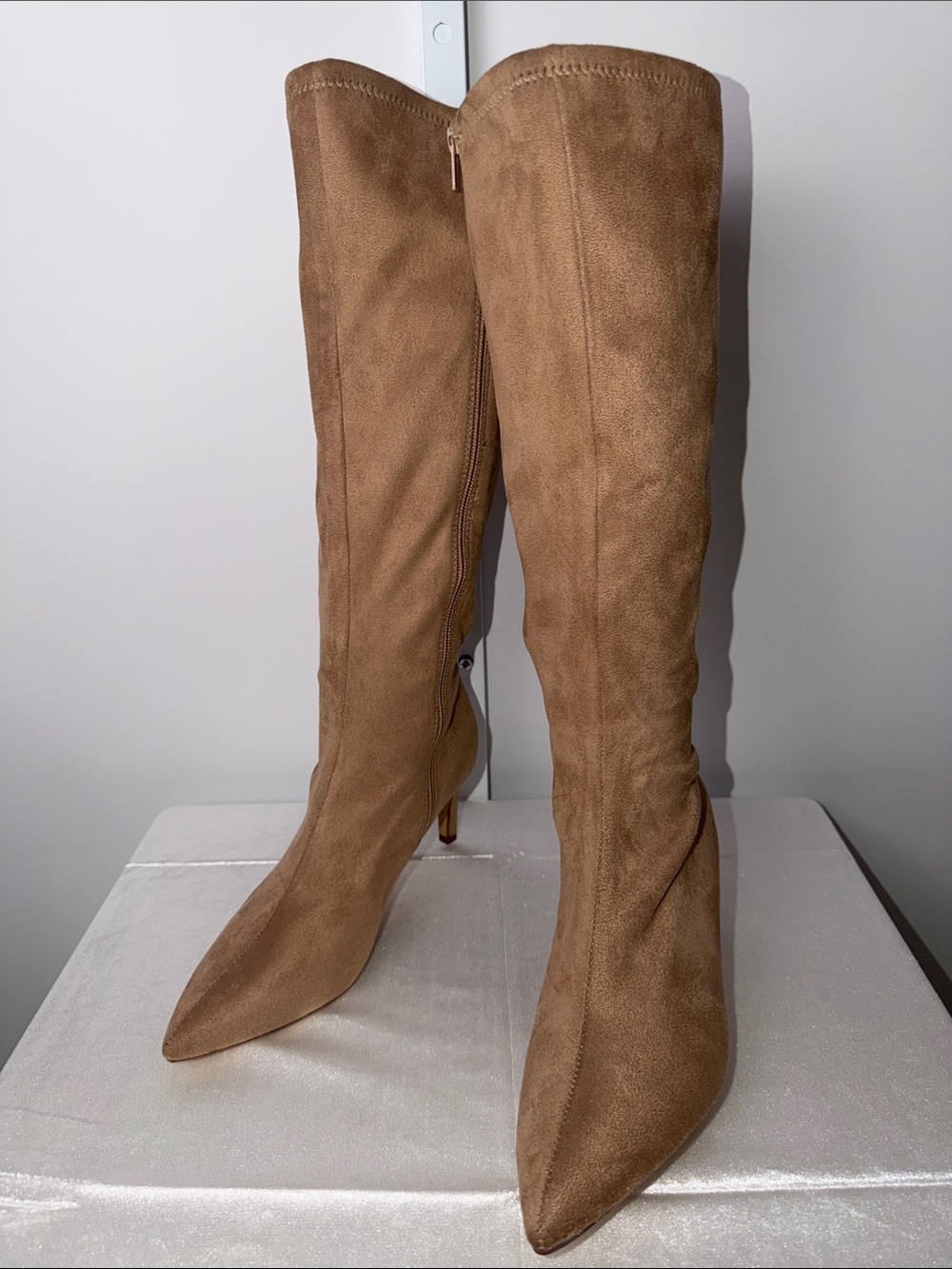 Women's Tan faux suede Knee-High Pointed Toe Boots